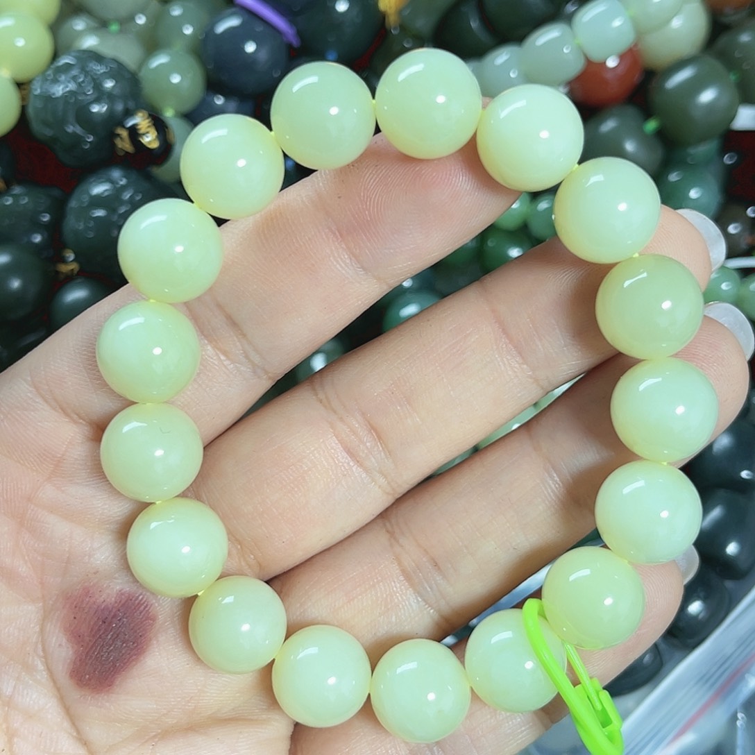 手链未镶嵌和田玉