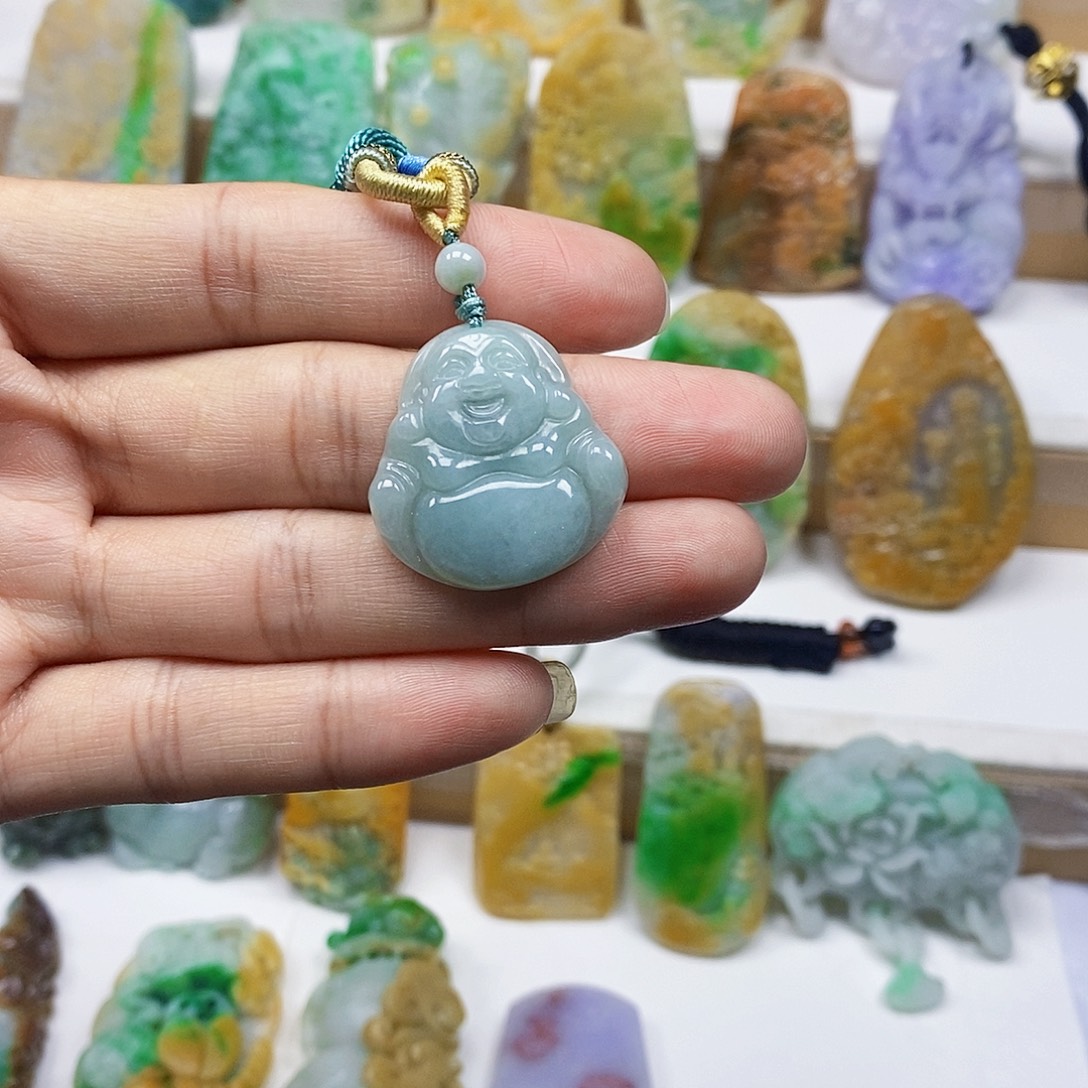 颈饰未镶嵌翡翠天然翡翠A货
