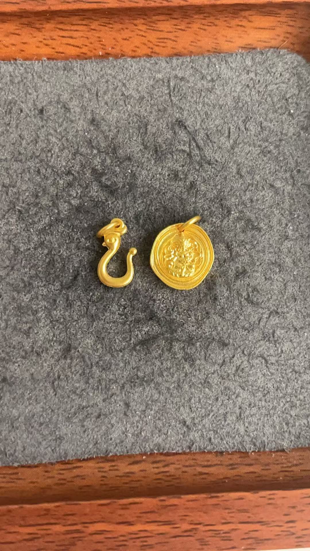 足金999 古法黄财神凤扣吊坠