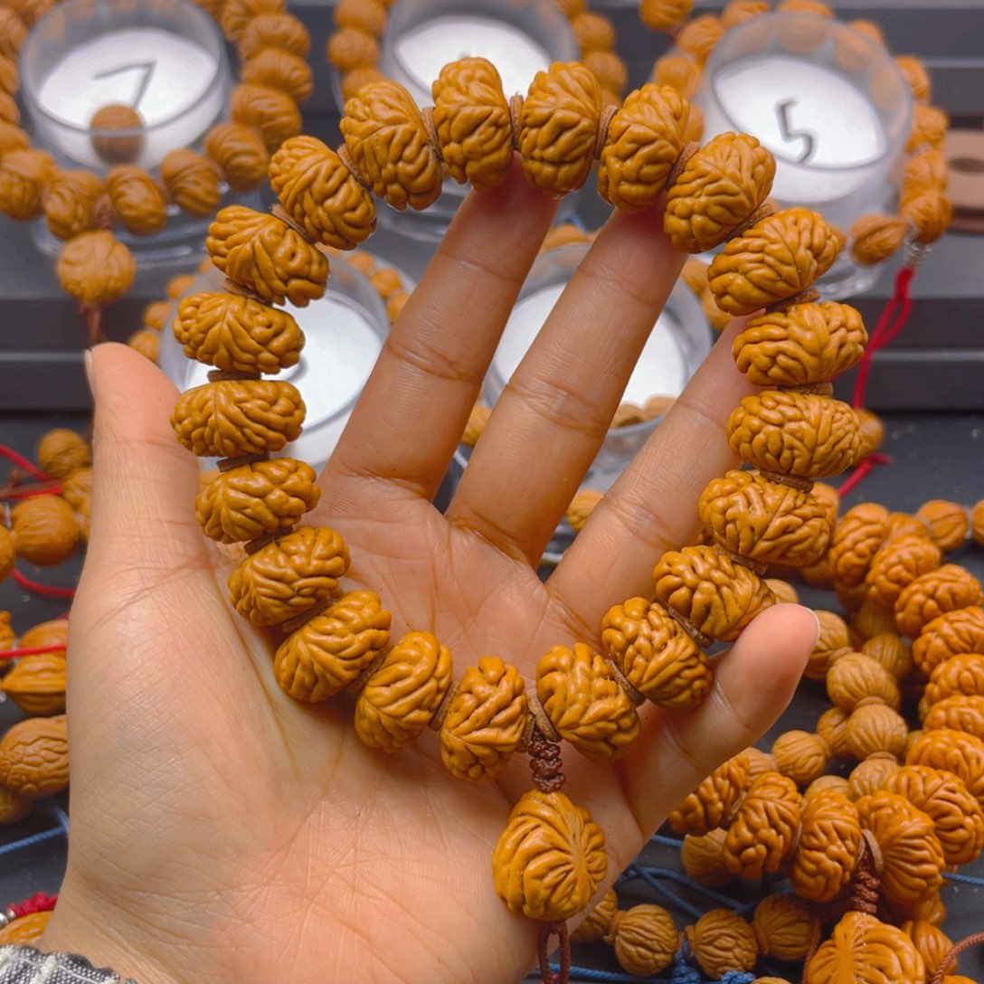 桃核手串匆**客红红火火过大年啦6