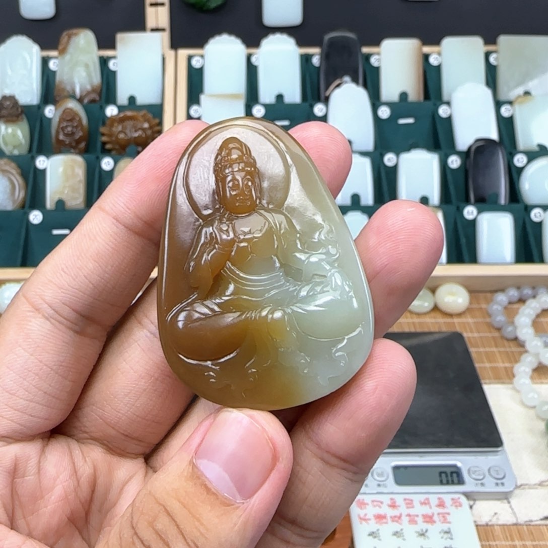 和田玉挂件未镶嵌