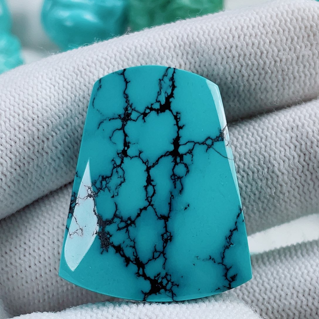 绿松石未镶嵌车挂