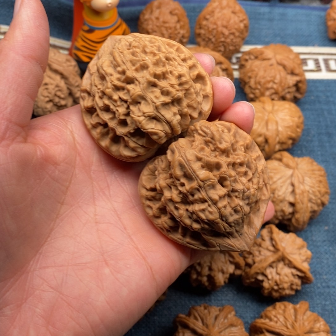 文玩核桃把件50官帽