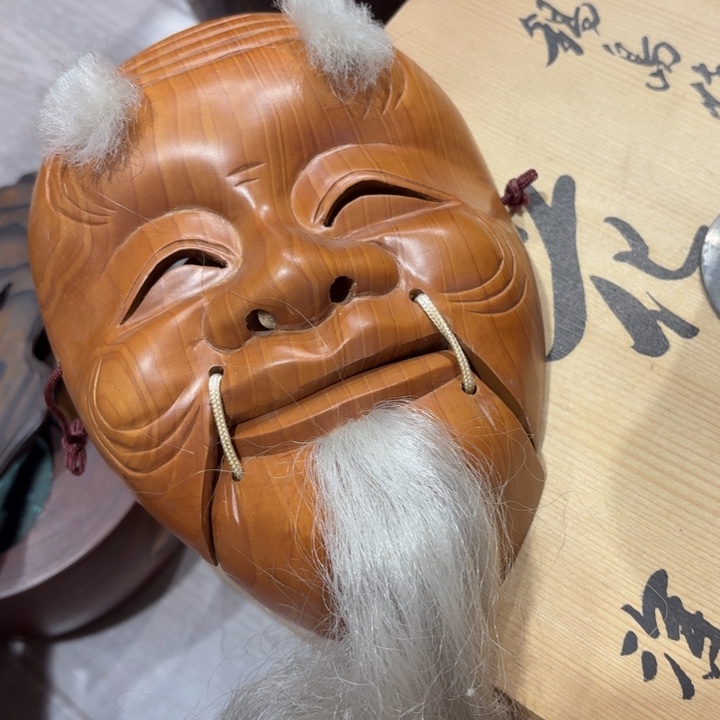 贰***才瓷器及其他各种工艺