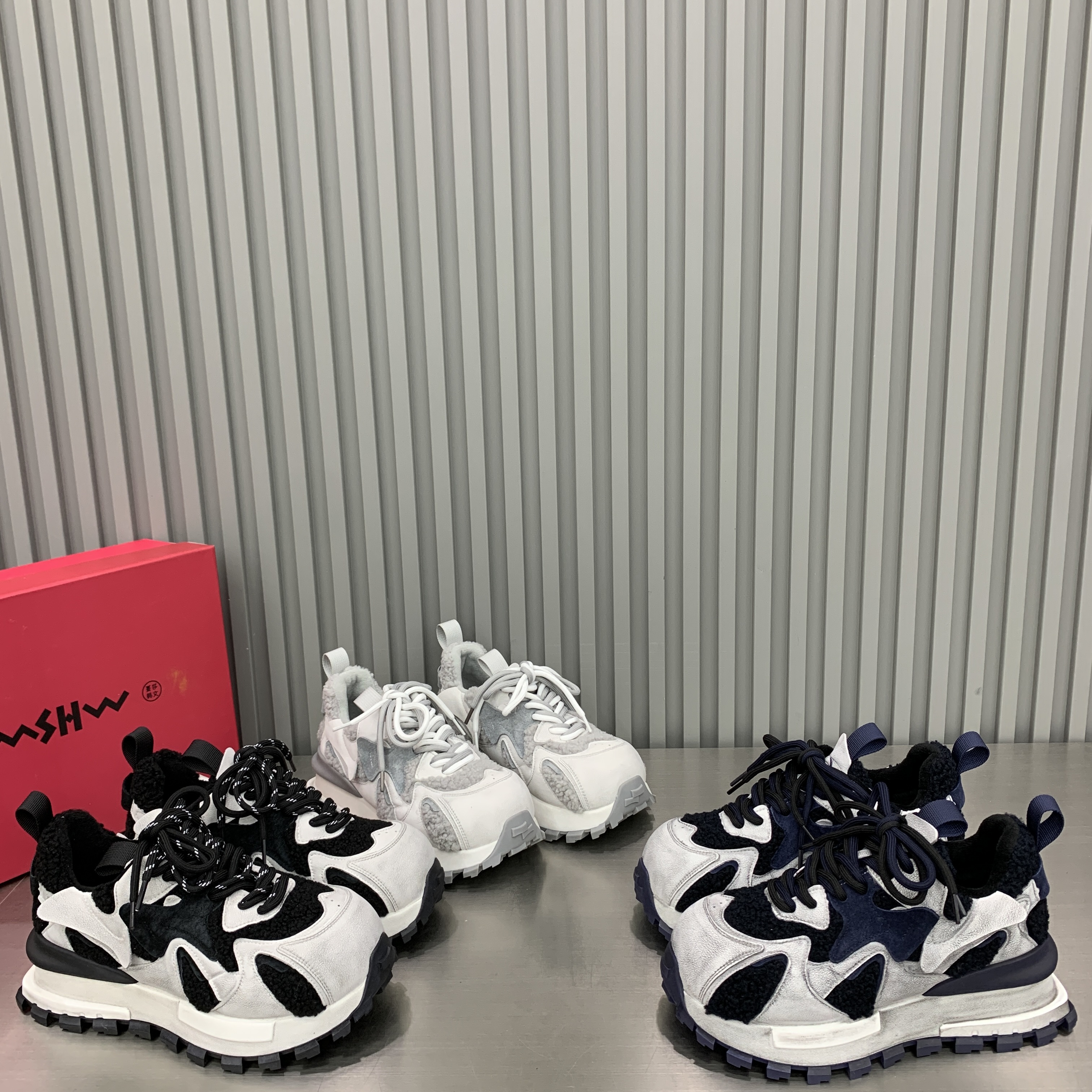 【琪】2025年冬季大棉加绒阿甘鞋新款百搭运动休闲鞋女韩版增高休闲