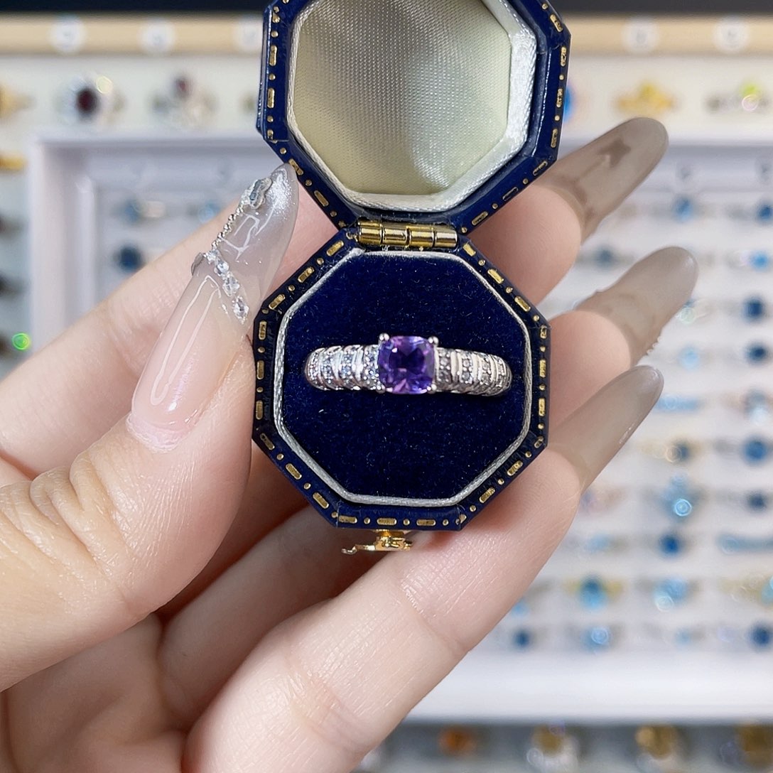 紫晶戒指银S925镶嵌重工款戒指