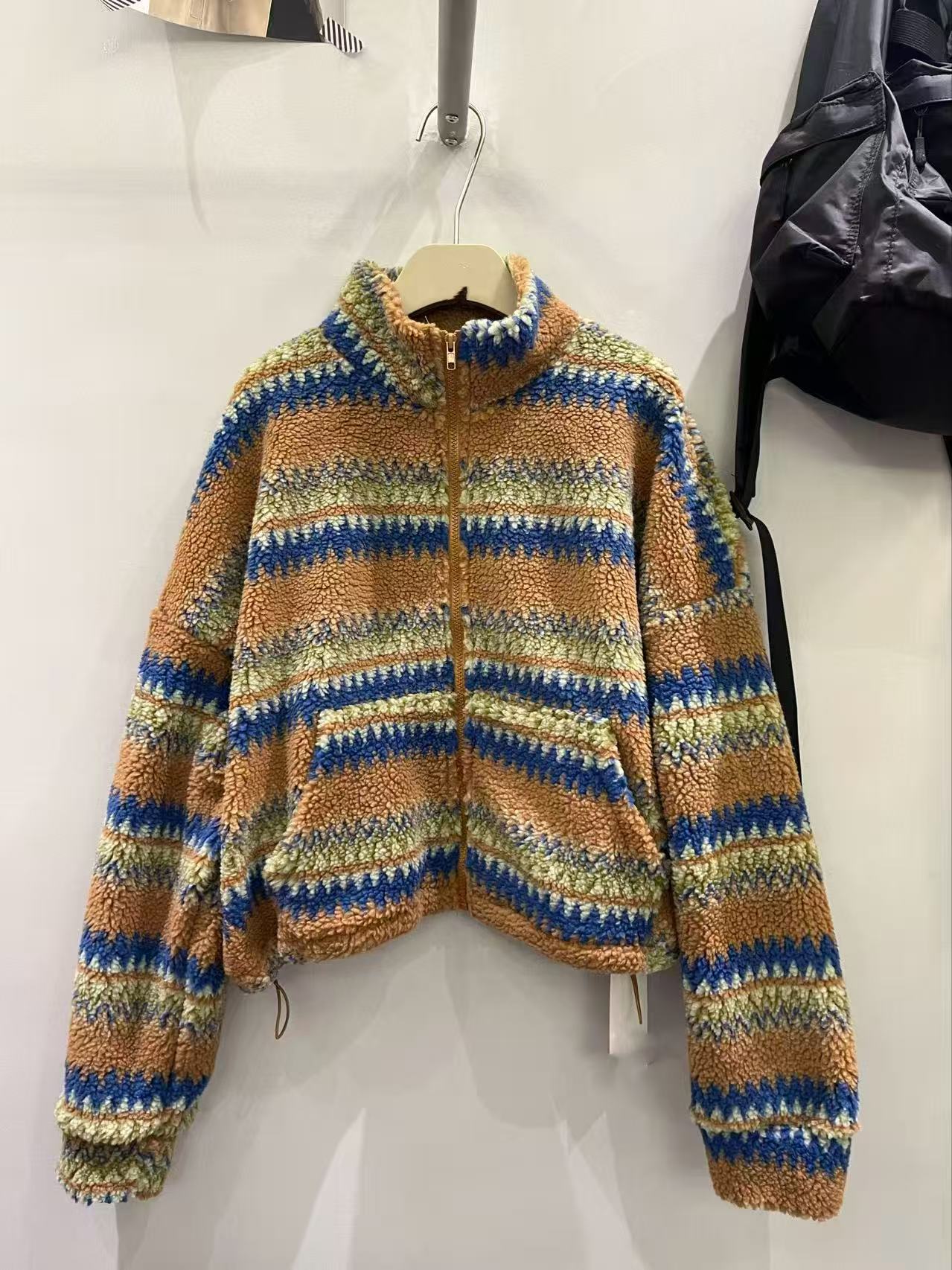 韩版秋季新款撞色条纹毛绒外套