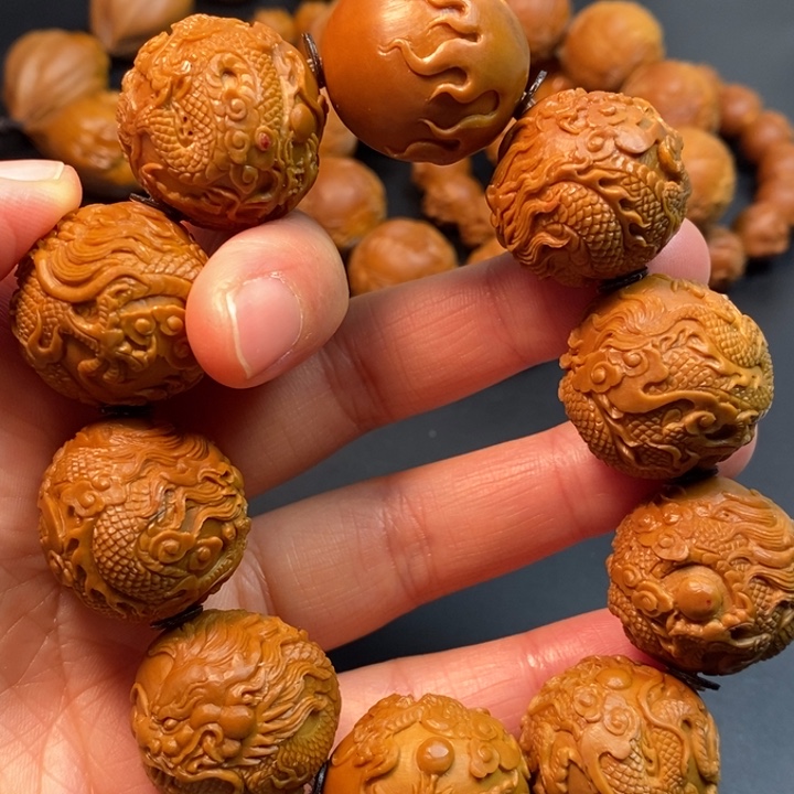 橄榄核手串/手链哈***生龙手串