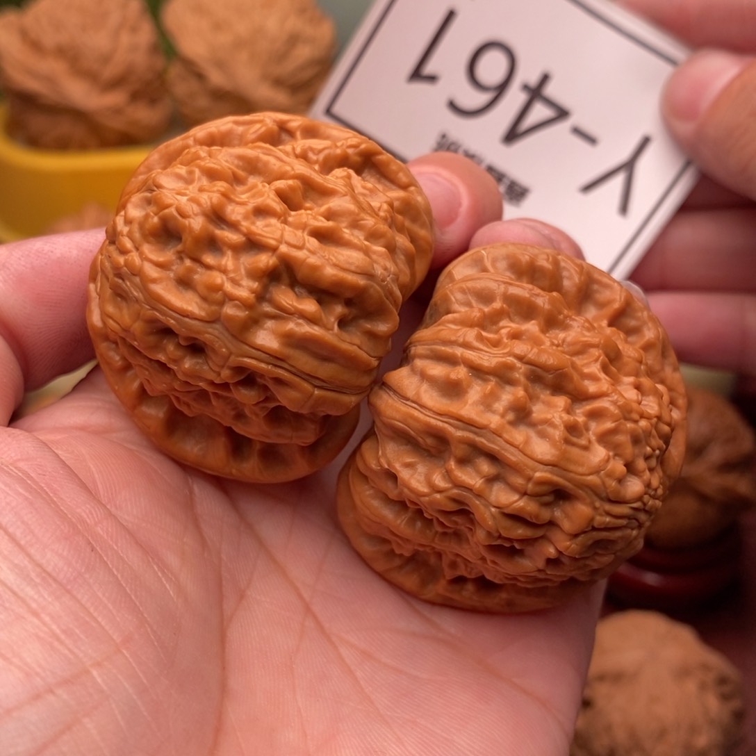 文玩核桃把件球白42