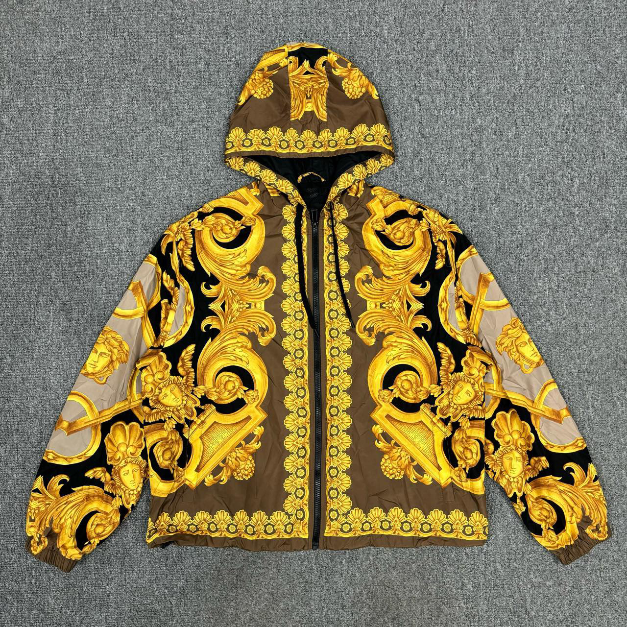 11504317 Versace范思哲 满印巴洛克风格拉链外套 50码99新