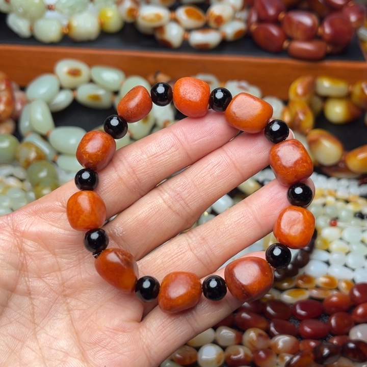 和田玉未镶嵌手链