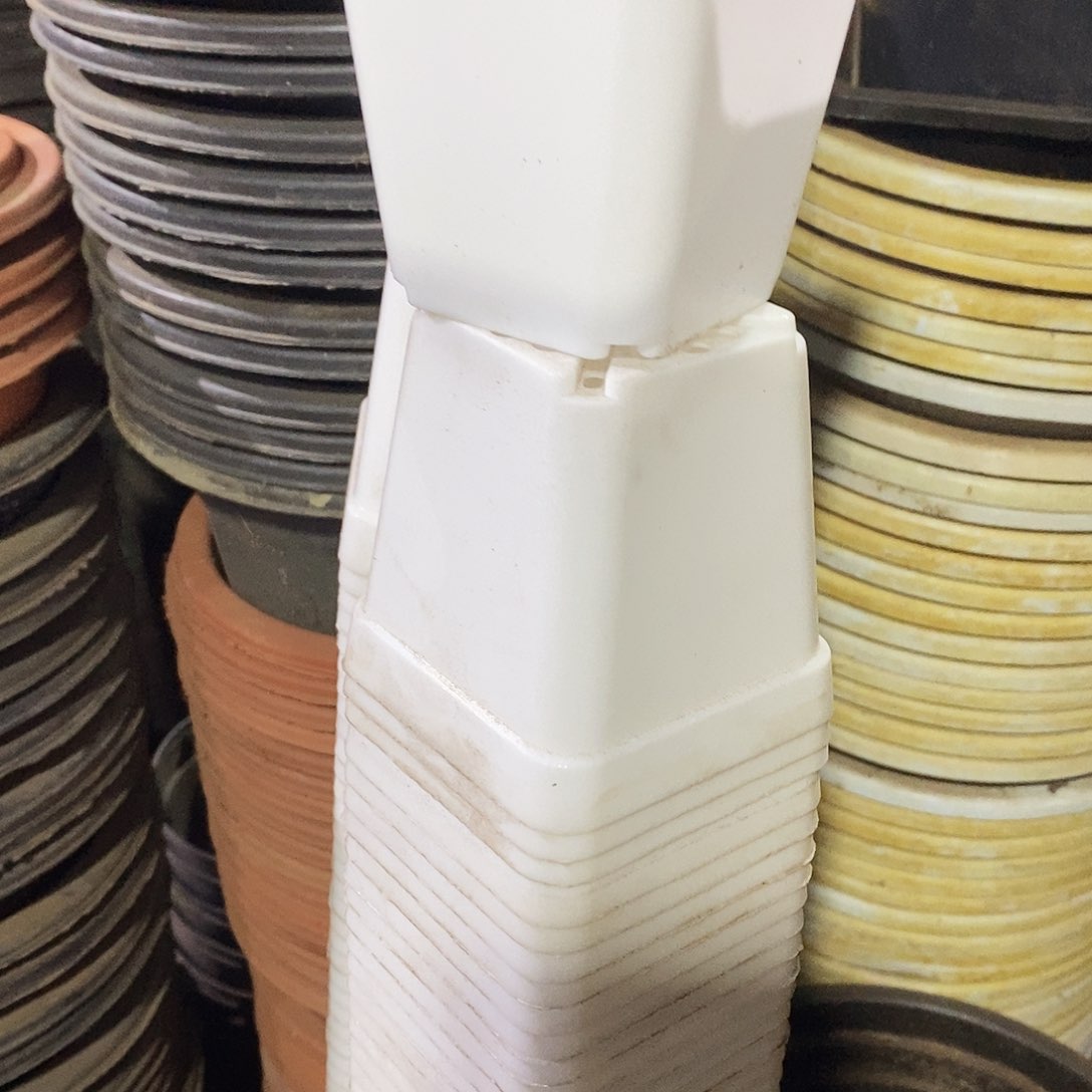 塑料新7公分白方盆100 个 软