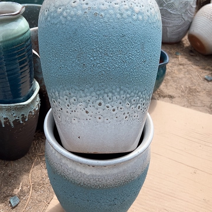 紫砂花盆口18高24。。。。。。。。。。。。