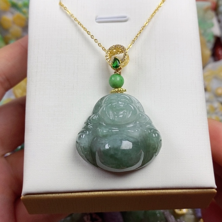 翡翠未镶嵌吊坠(赠链)