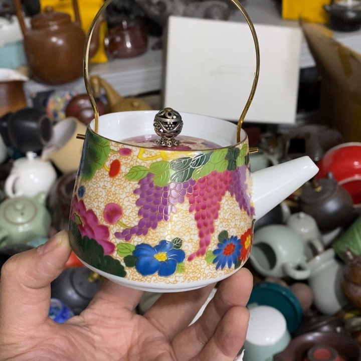 陶瓷艺术品及陶瓷制品