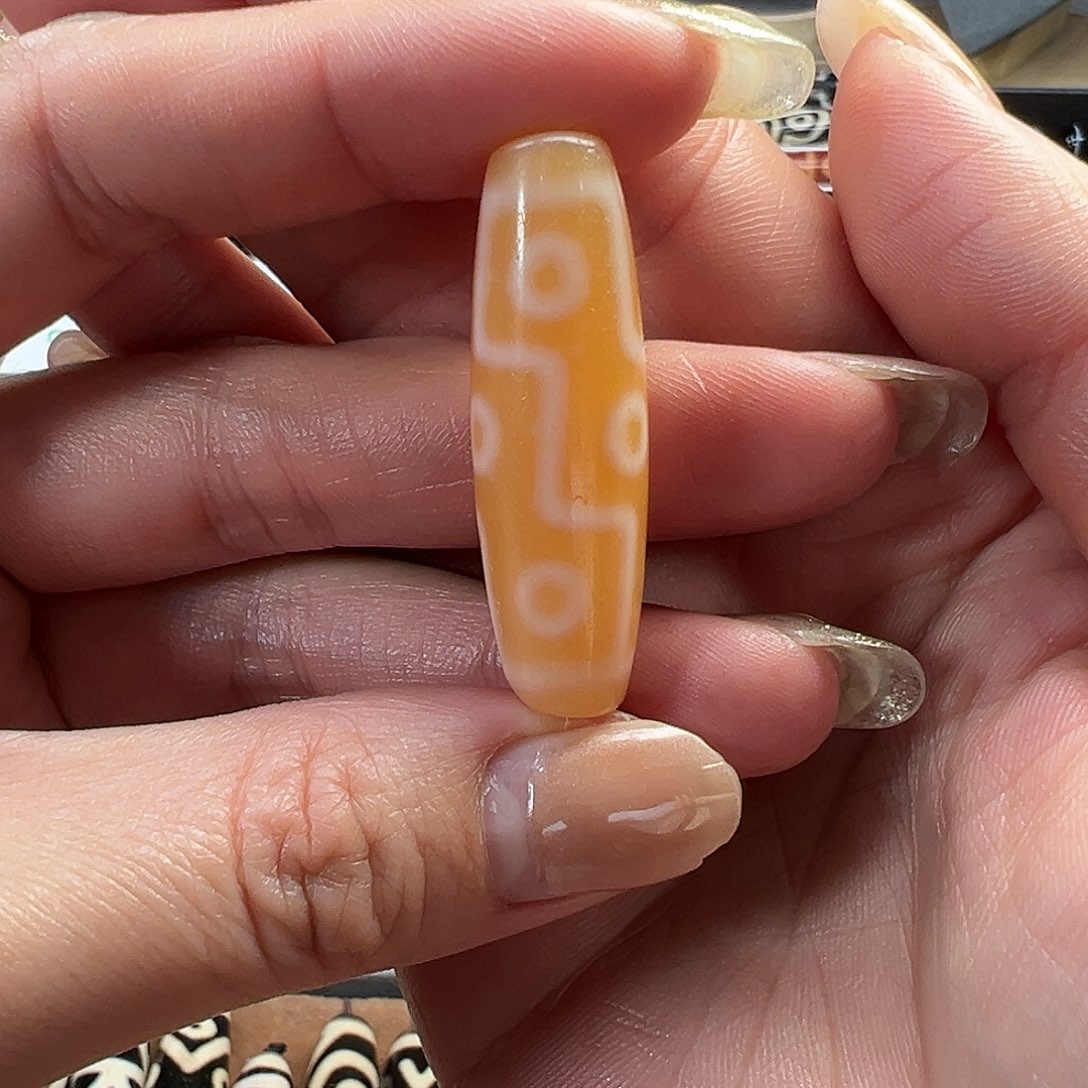 玛瑙/玉髓未镶嵌珠宝半成品聚缘嫩色折九