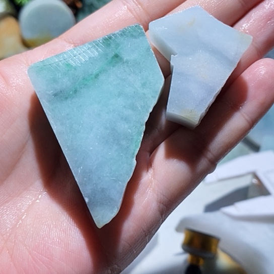 笑***妖翡翠散珠边角料215