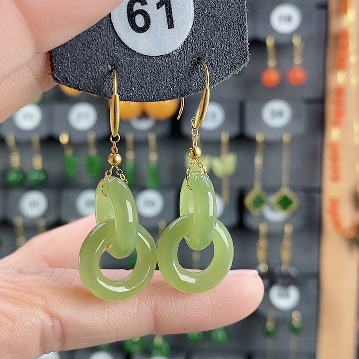 和田玉耳饰18K金镶嵌