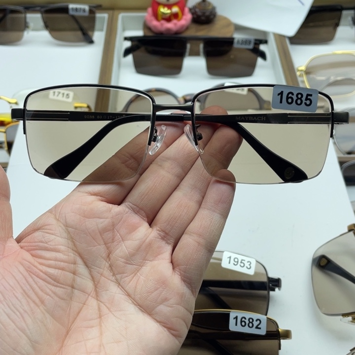 茶水晶半框眼镜 1685