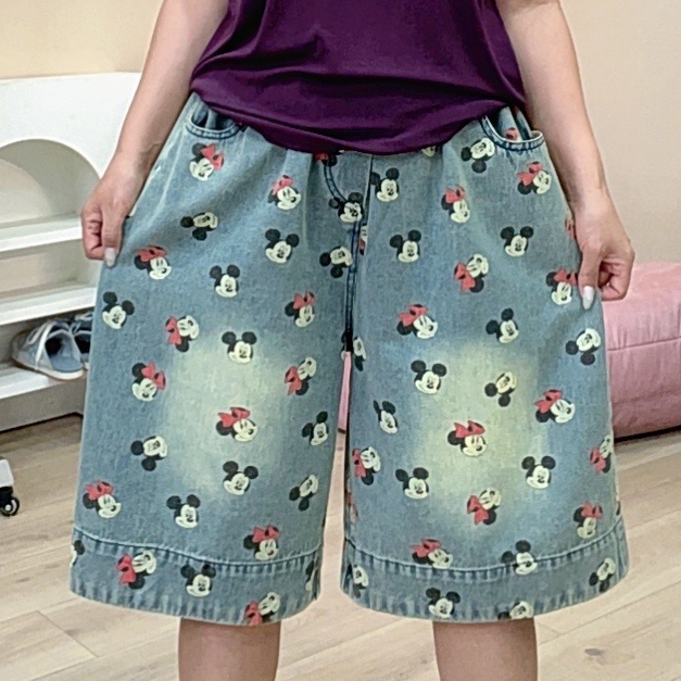 735牛仔印花米奇大版六分短裤女