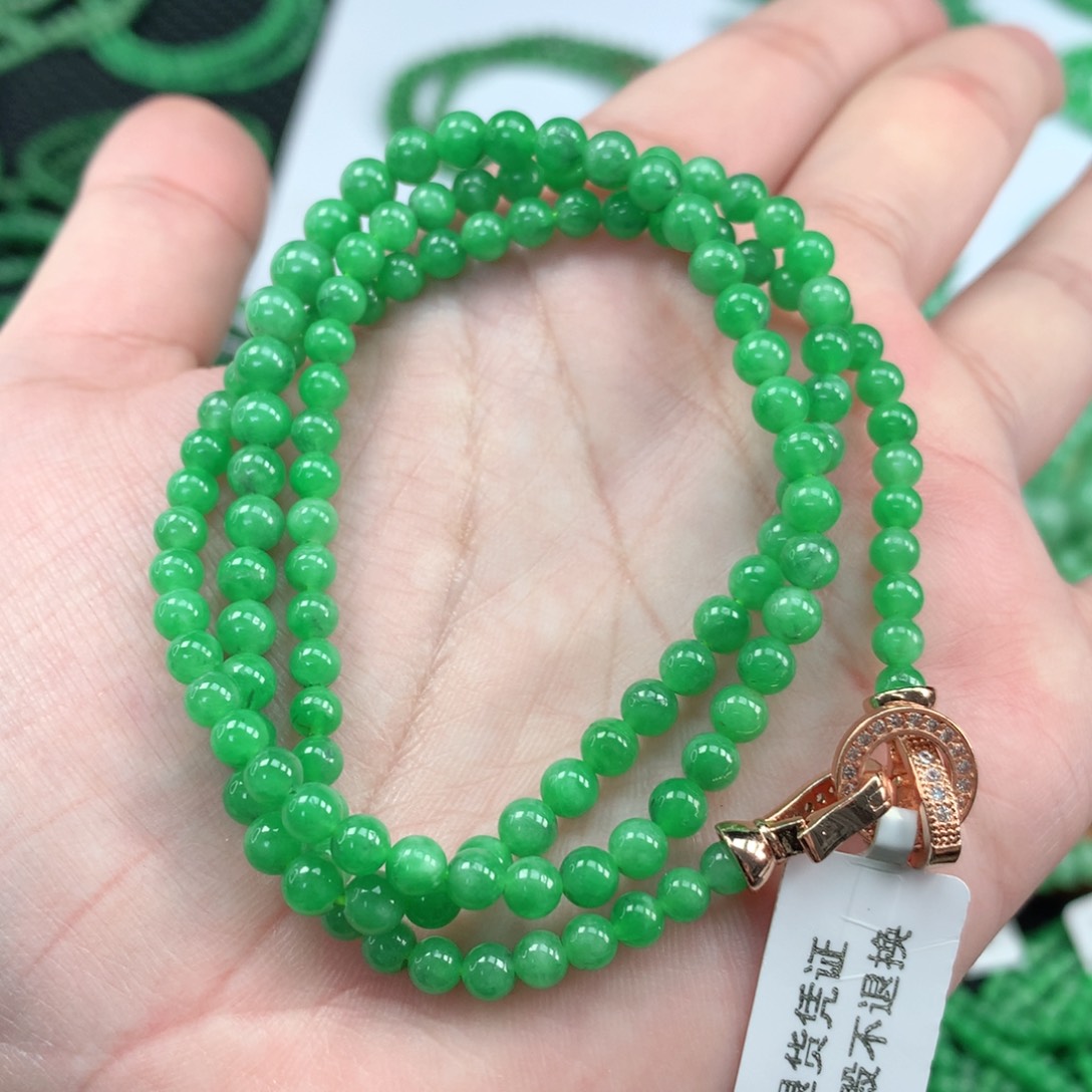 翡翠手链未镶嵌翡翠