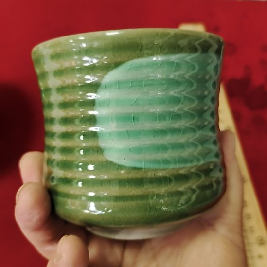 如***愿瓷片五厂，七厂，瓷器摆件，瓷片！都有微瑕疵。