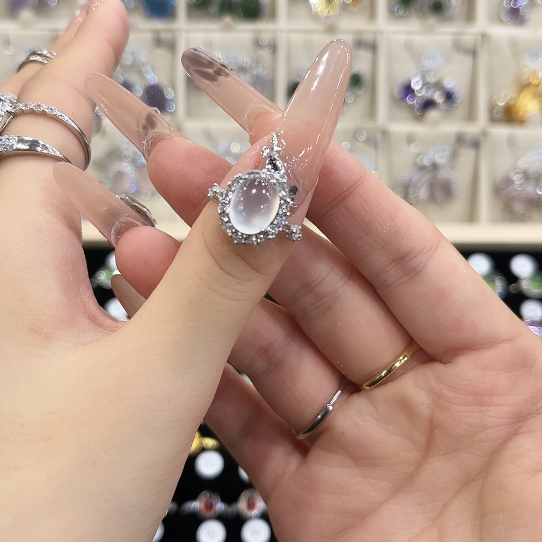 C****岫玉银S925镶嵌戒指