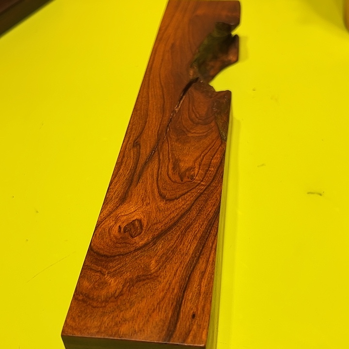 菩***名端景台紫檀木类檀香