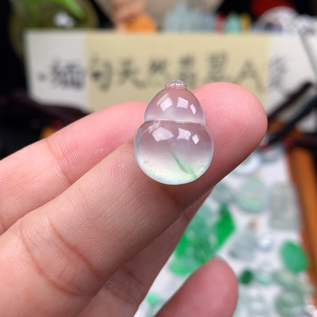 翡翠裸石缅甸天然A货翡翠冰种葫芦