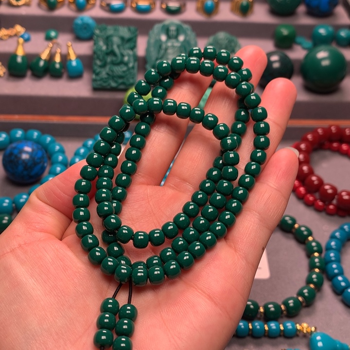 石材卡6老油绿老型108颗，可绕手三圈