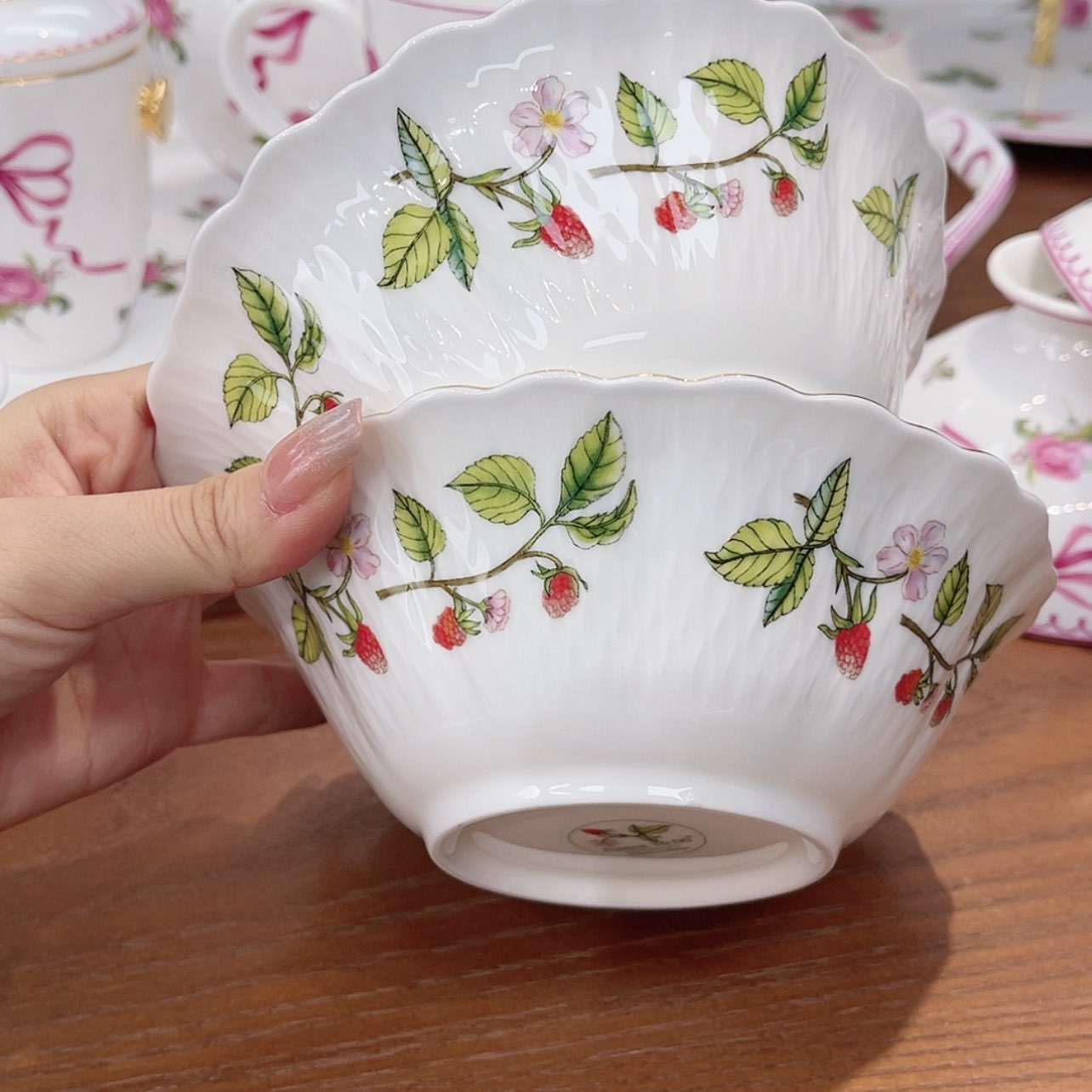 【闪购商品】瓷片碗碗————————