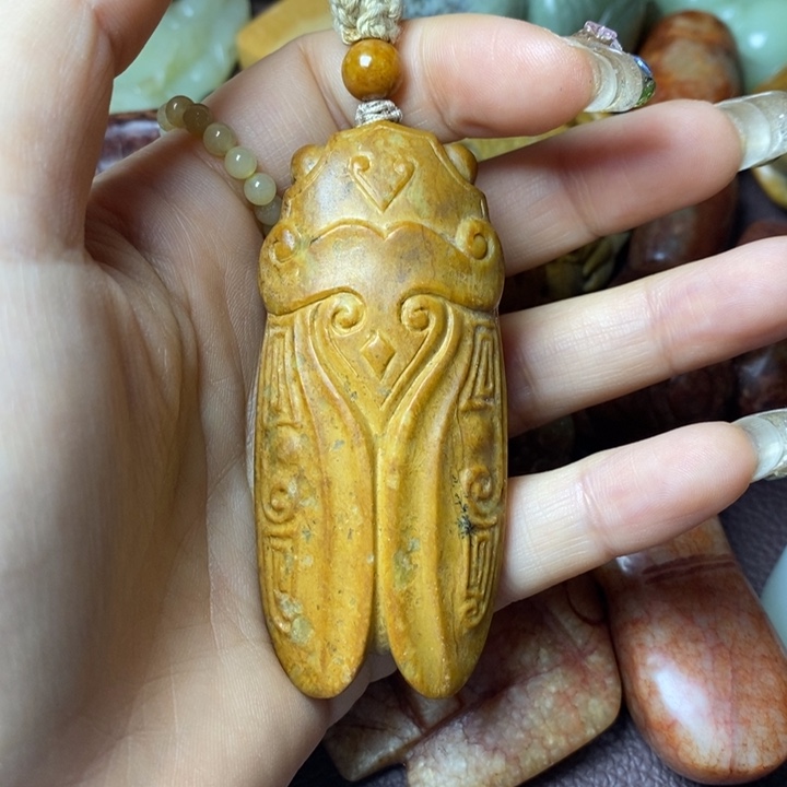 岫岩河磨玉（透闪石质玉）未镶嵌把件