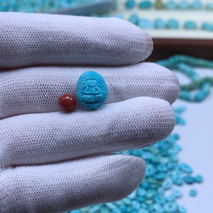 绿松石未镶嵌珠宝奇石