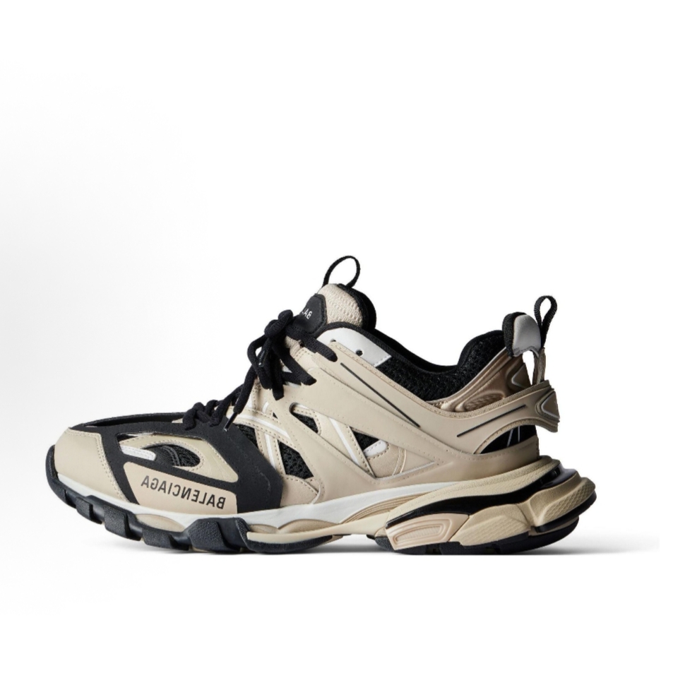 未使用 Balenciaga/巴黎世家 (汤圆)Track 米黑色 老爹鞋