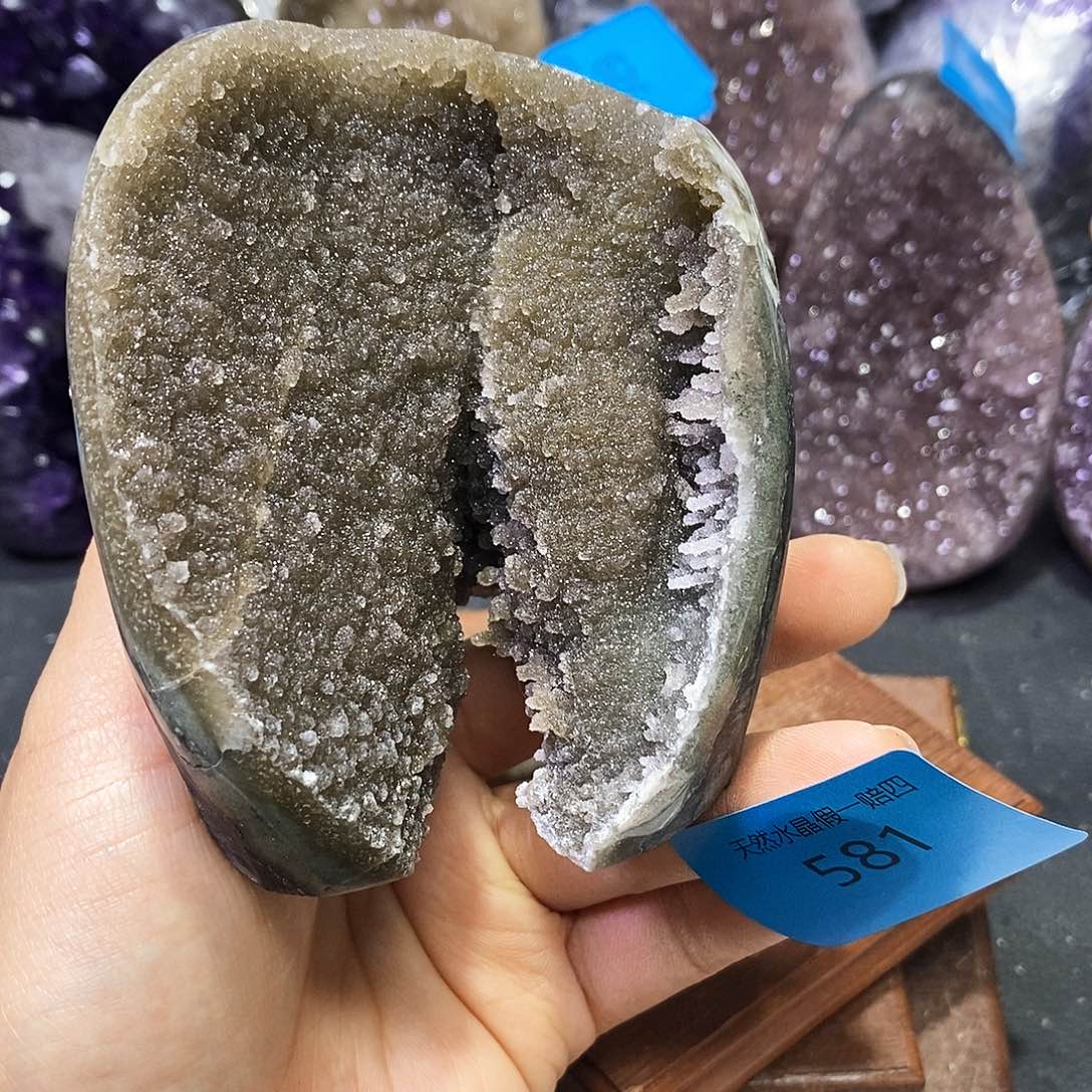 水晶大型摆件（非配饰）未镶嵌