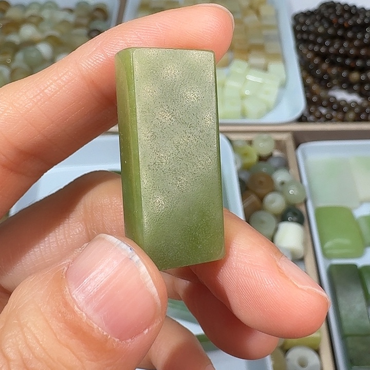 和田玉未镶嵌颈饰15337