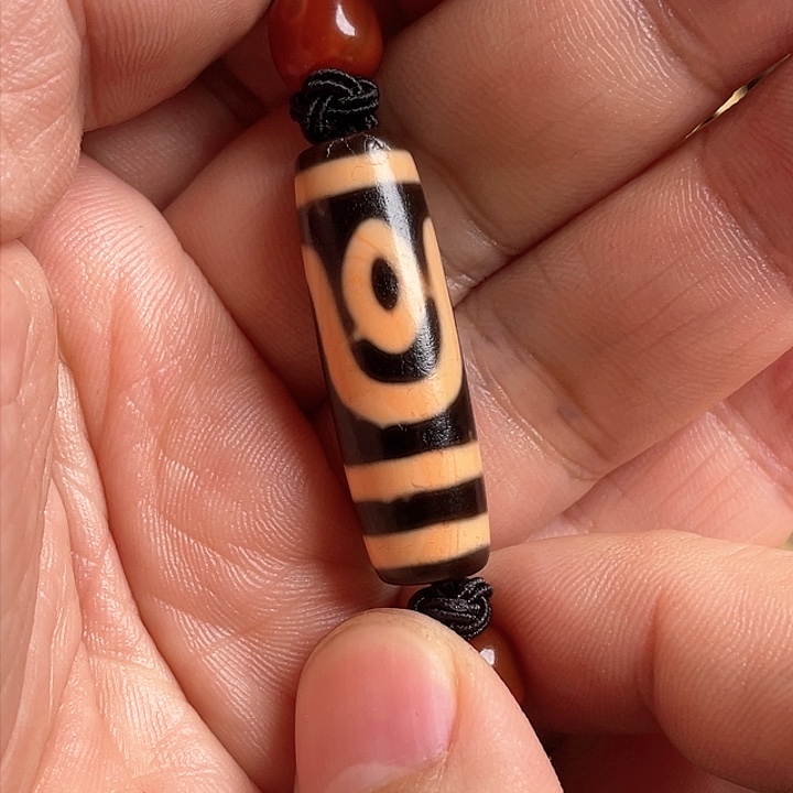 玛瑙/玉髓颈饰合金