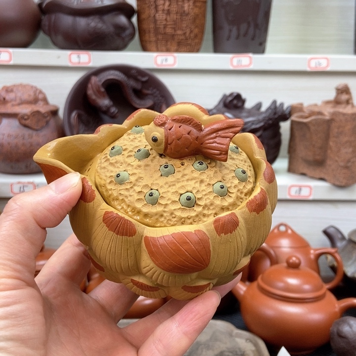 宜兴原矿紫砂手工主人杯