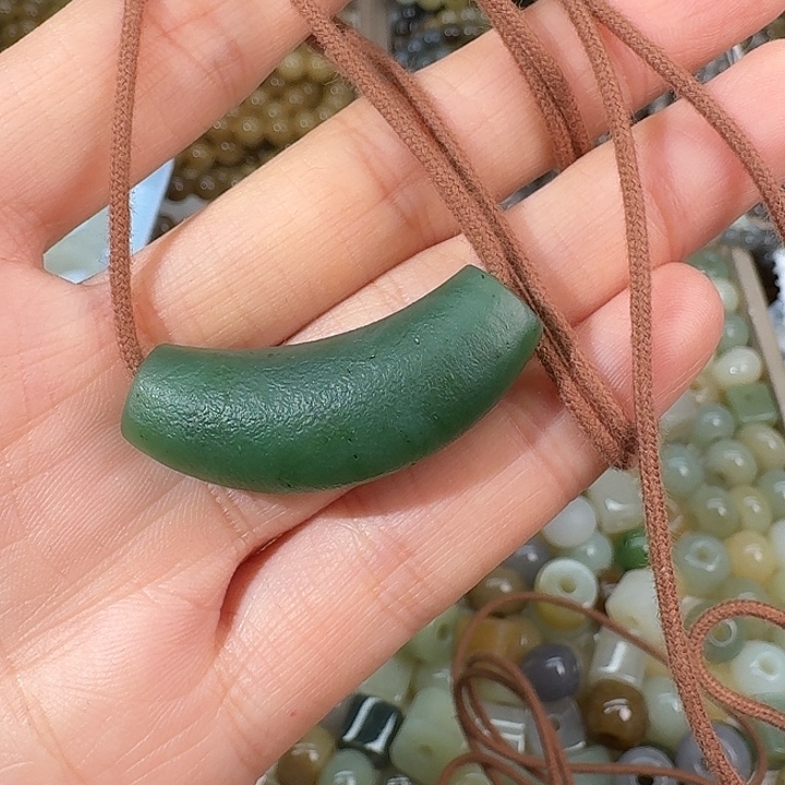 和田玉（碧玉）未镶嵌颈饰371311