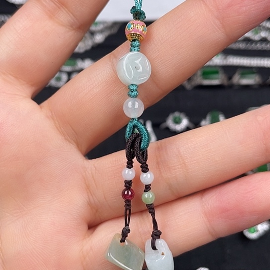 翡翠未镶嵌颈饰翡翠未镶嵌挂件87