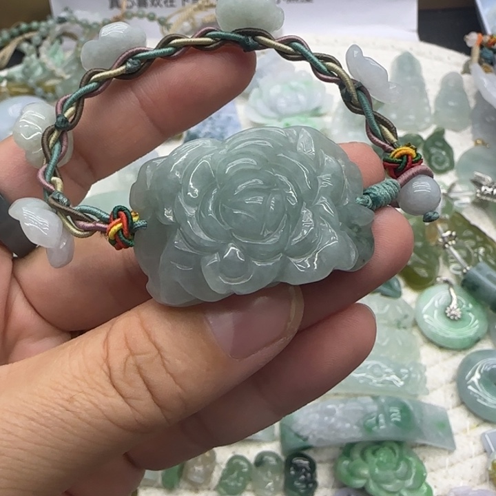 蕙***敏翡翠未镶嵌手链手牌