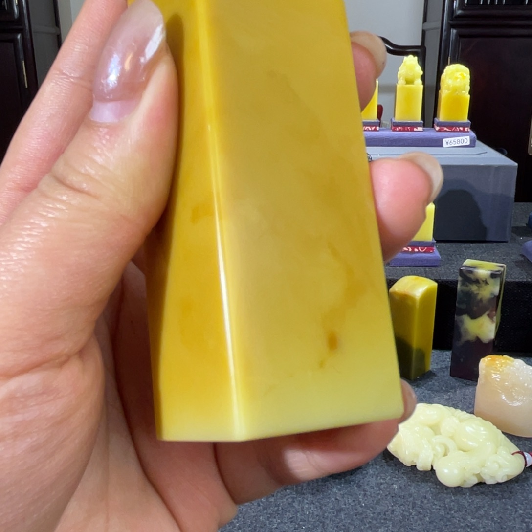 青田石d****5青田封门镇矿黄果