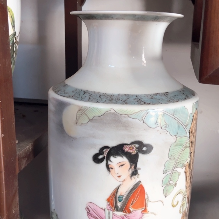 江西省景德镇现当代陶瓷艺术