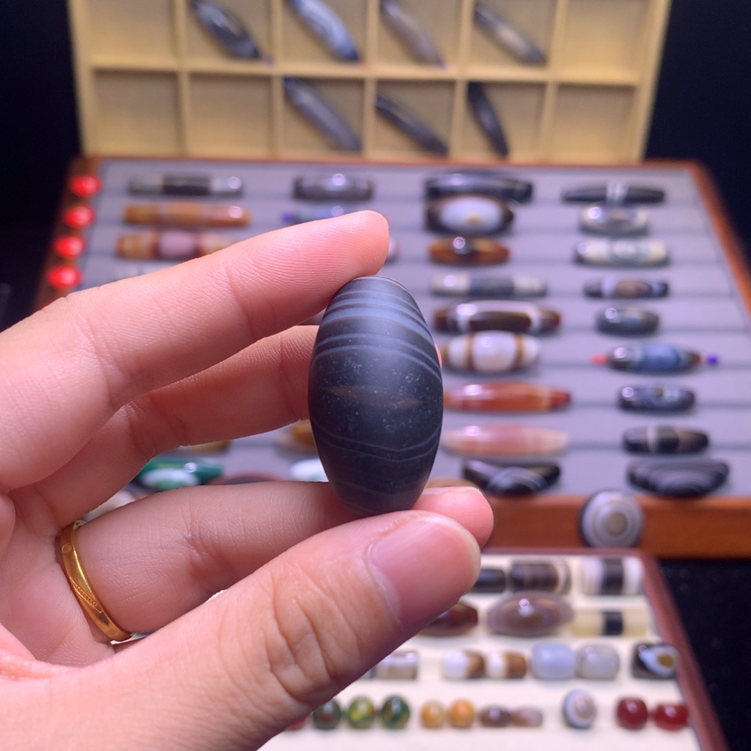 未镶嵌颈饰玛瑙/玉髓