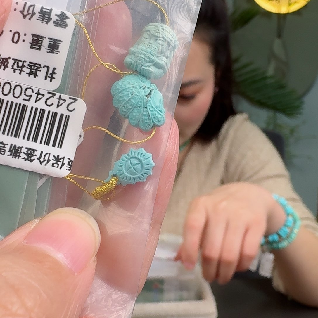 绿松石珠宝奇石未镶嵌