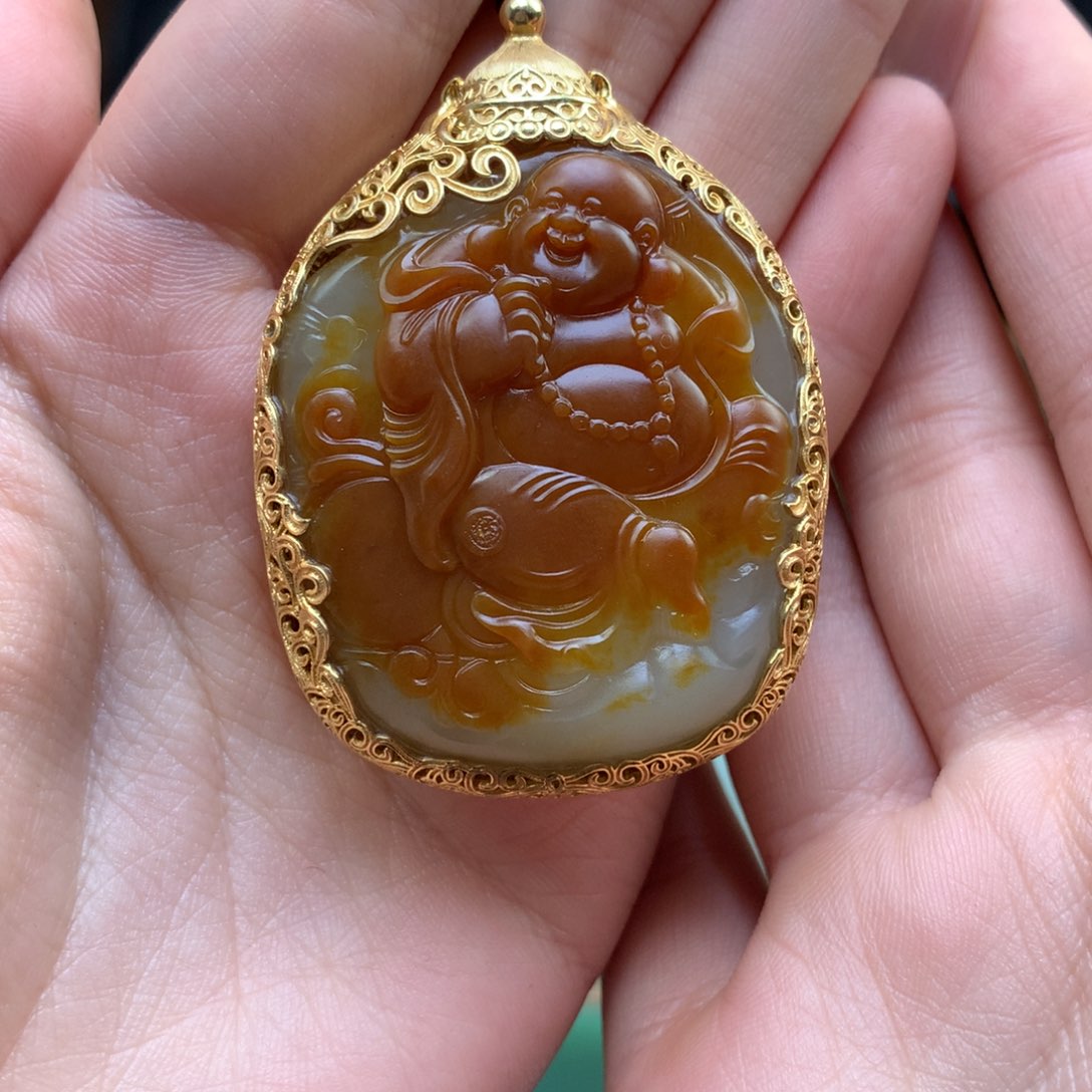 和田玉吊坠未镶嵌