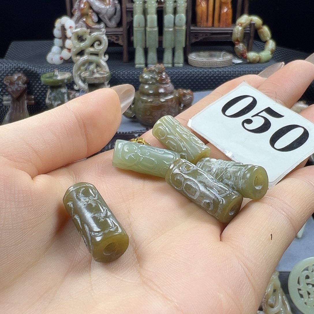 一***毫和田玉未镶嵌挂件