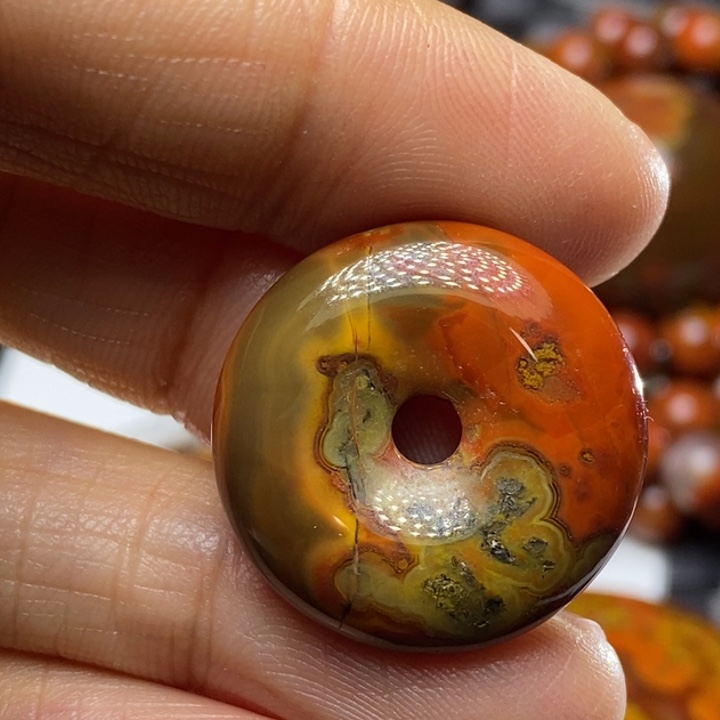 玛瑙/玉髓未镶嵌颈饰晟*