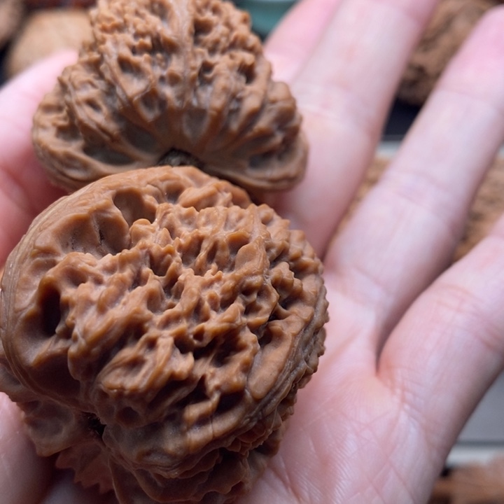 人***屠吊坠文玩核桃南疆石