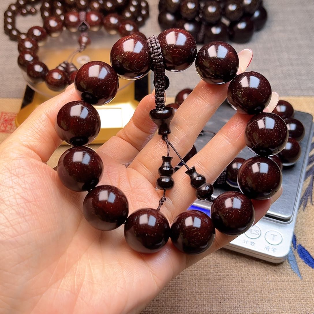 檀香紫檀（小叶紫檀）1.8 13颗满天星